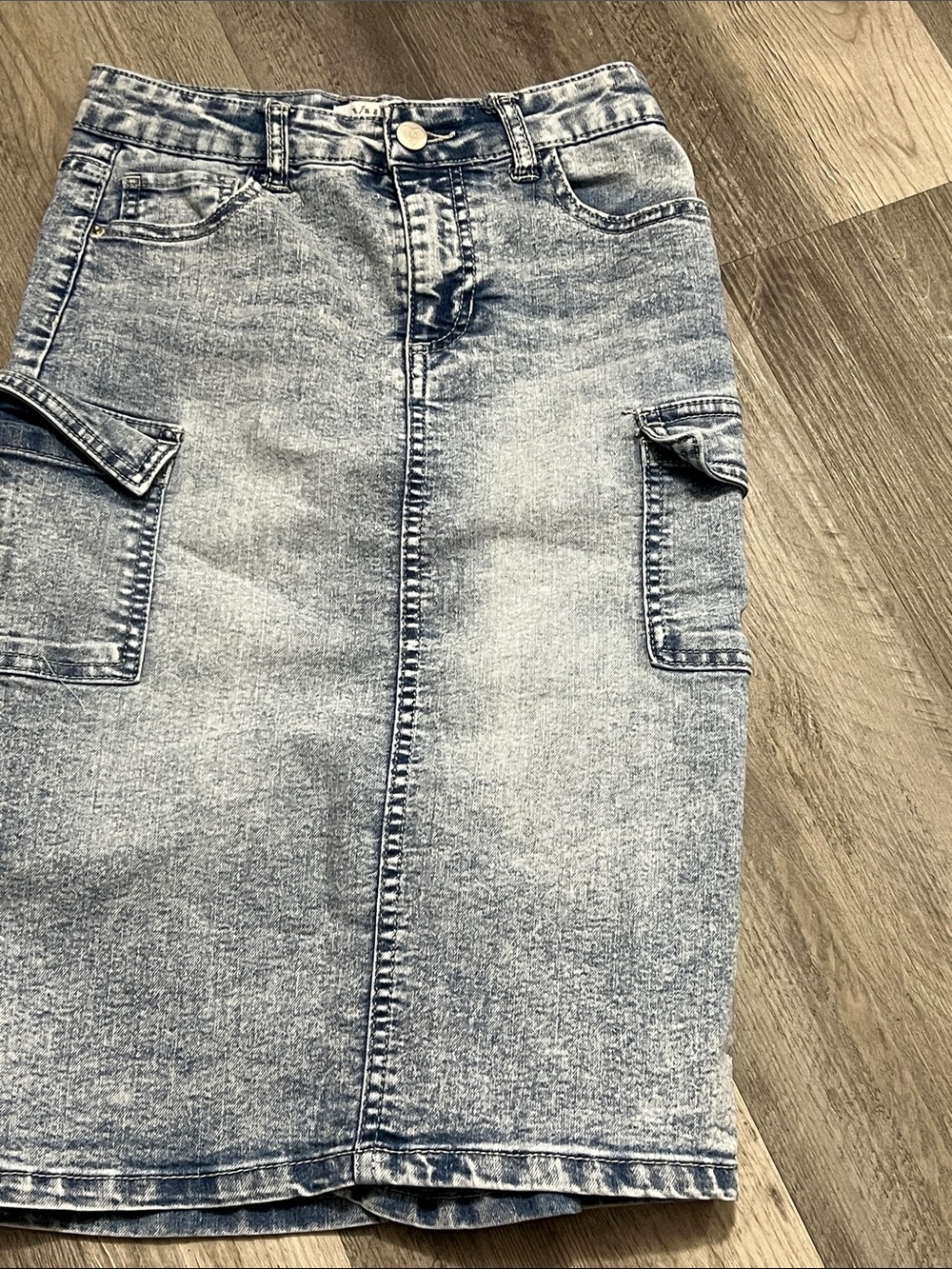 YMI Men's Light Wash Denim Cargo Jeans